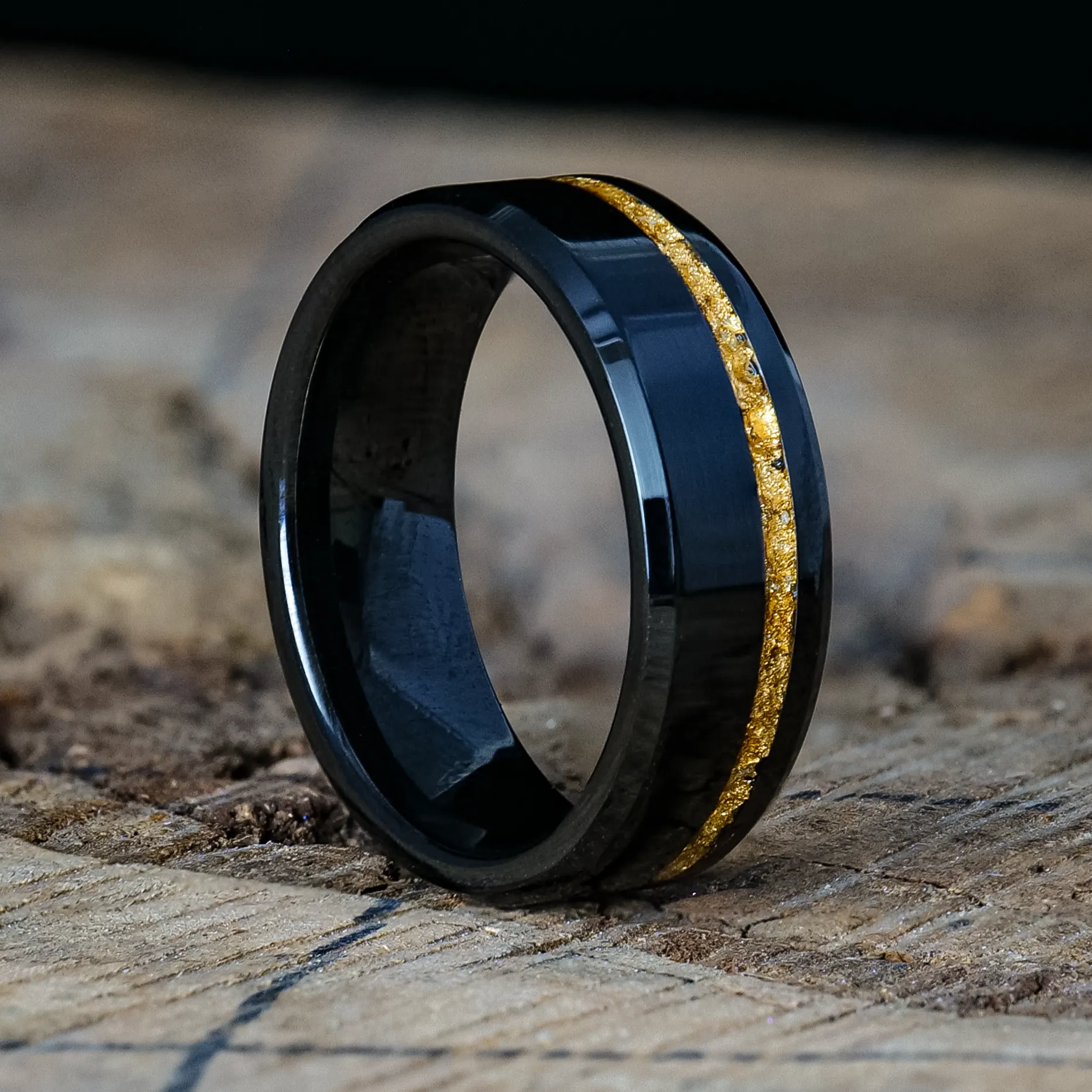 24K Gold Leaf Ring on Black Ceramic | Offset Inlay