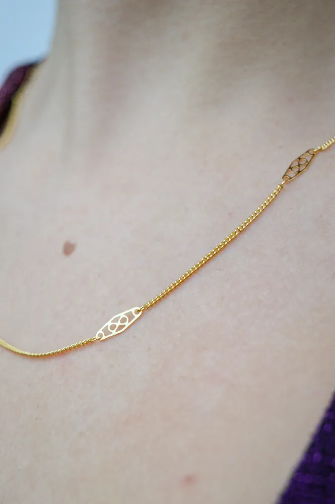 Amano Vintage Station Chain Necklace