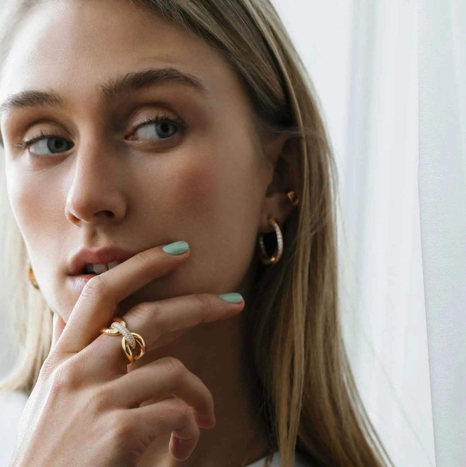 Capri Tre Gold Plated Ring w. White Zirconias