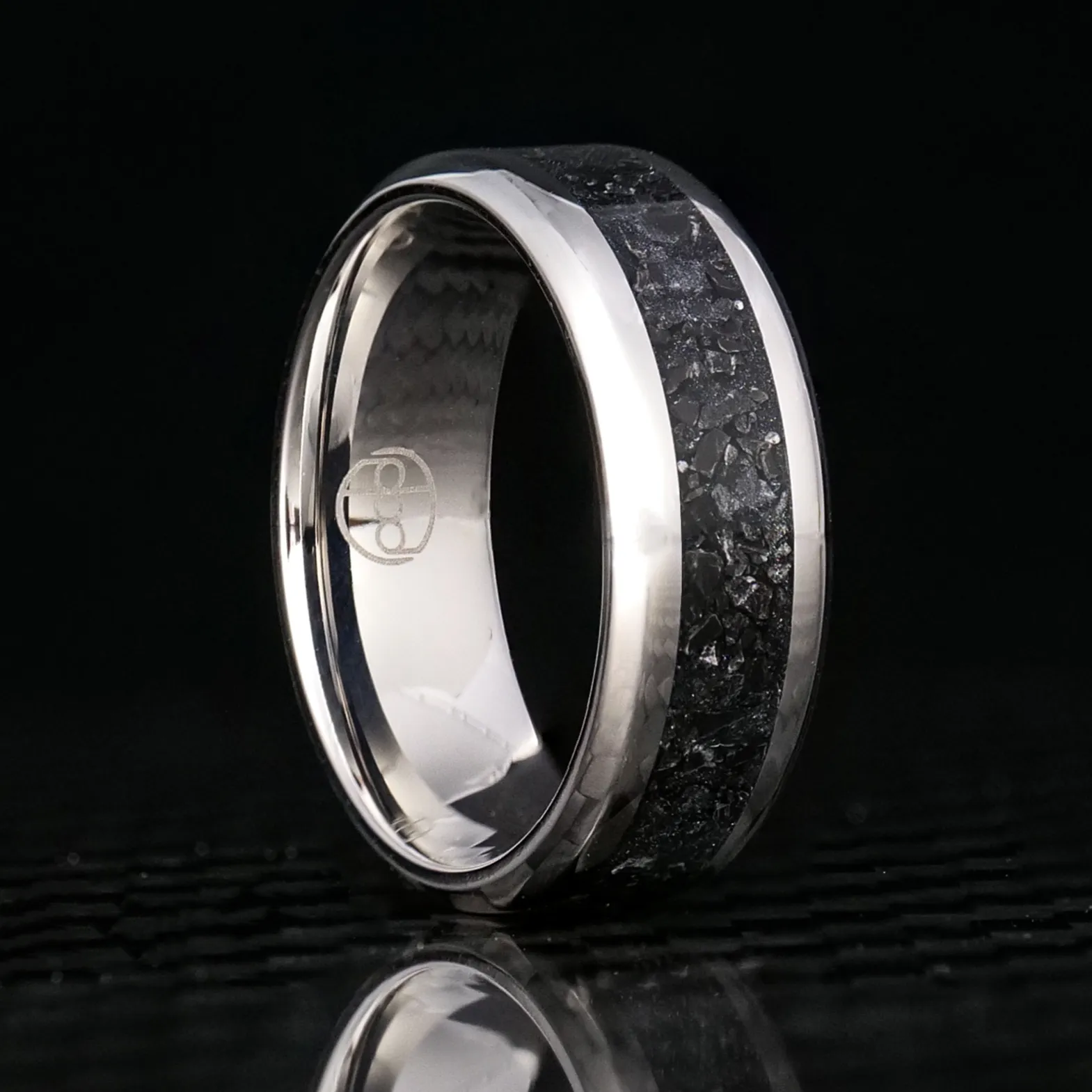 Custom Glowstone Ring | Pure Inlay Band