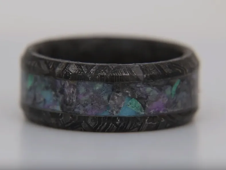 Custom Meteorite Glowstone Ring