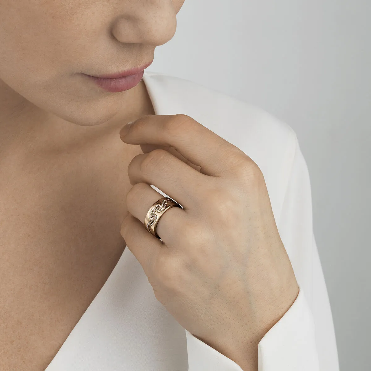 Fusion End 18K Rose Gold Ring w. Diamonds