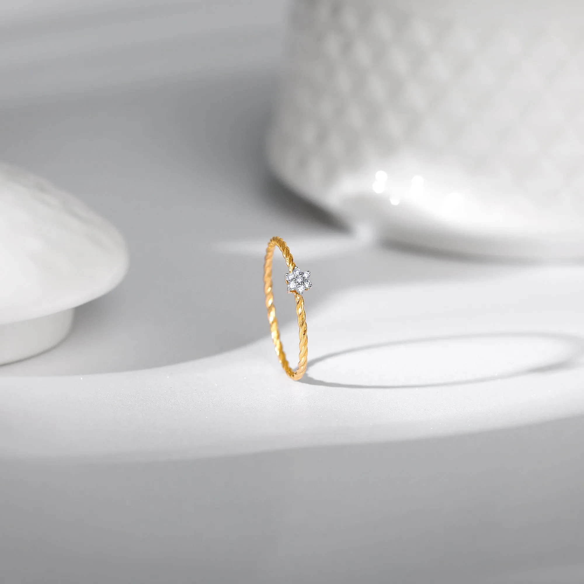 Gold Classic Floret Diamond Ring Giva