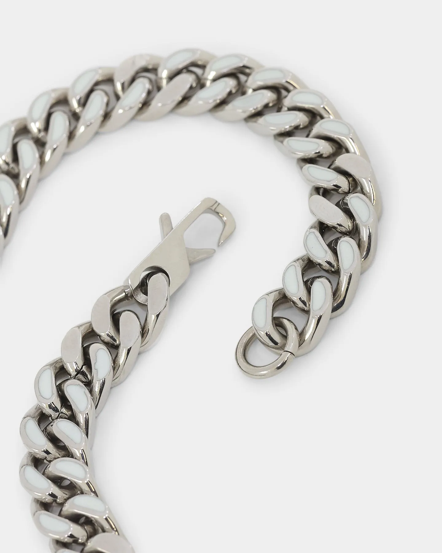 Guess Mainline X Culture Kings Glow In The Dark Necklace Silver/Glow