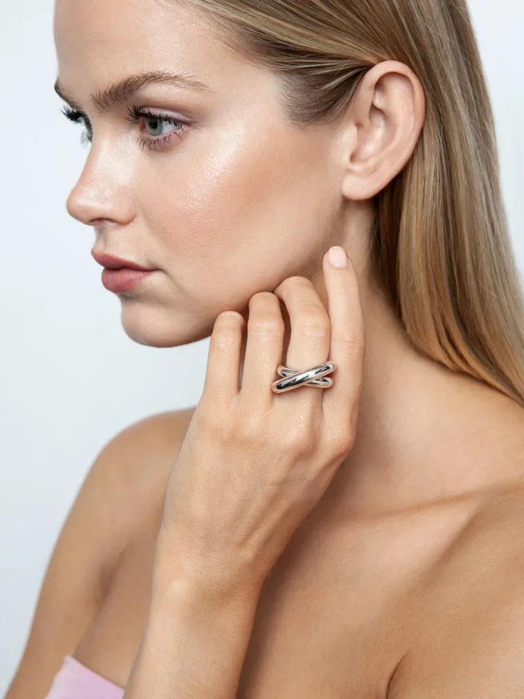 Infinity Loop Big 18K Whitegold Ring