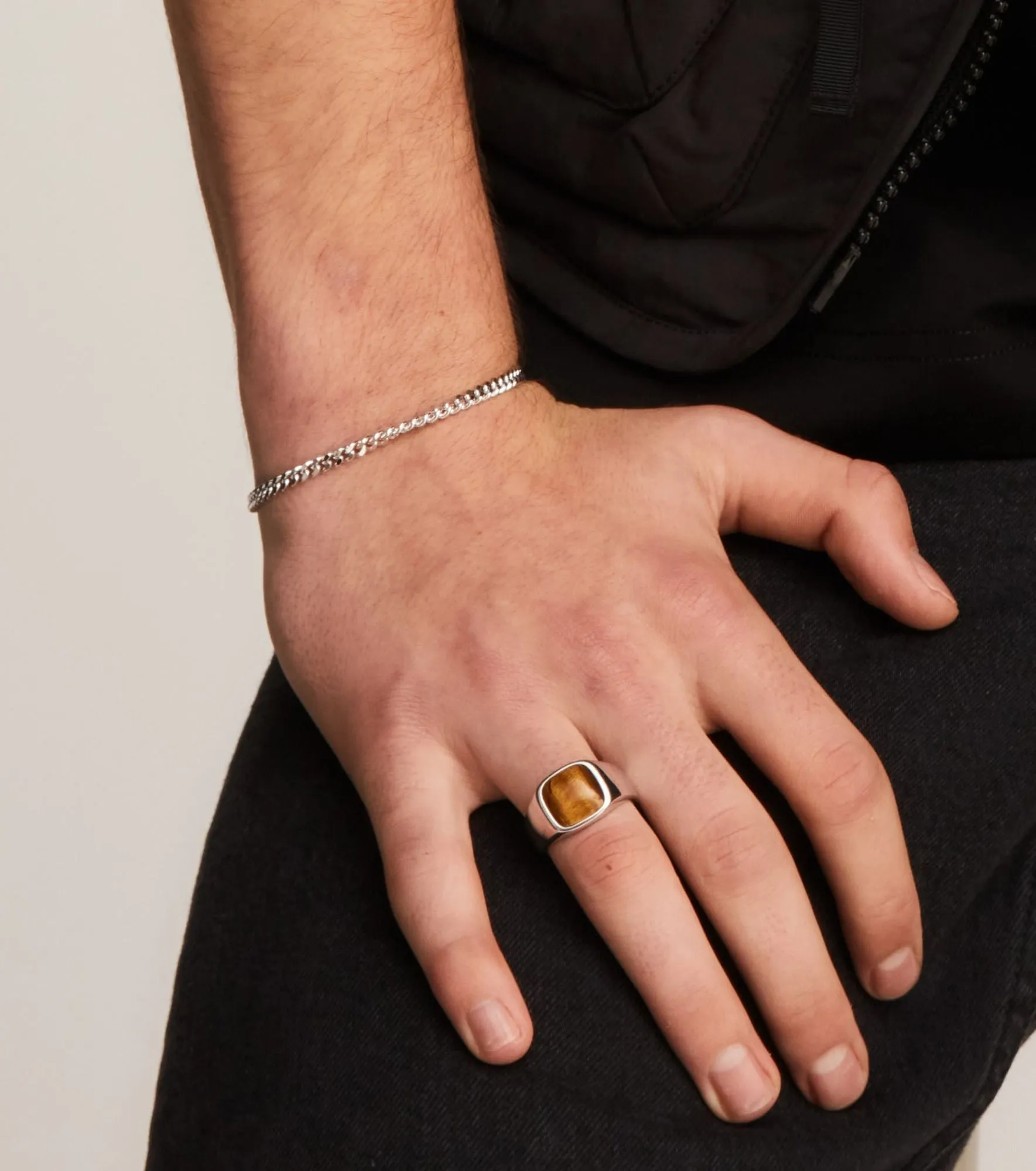 IX Cushion Signet Silver Ring w. Tiger's Eye Ring