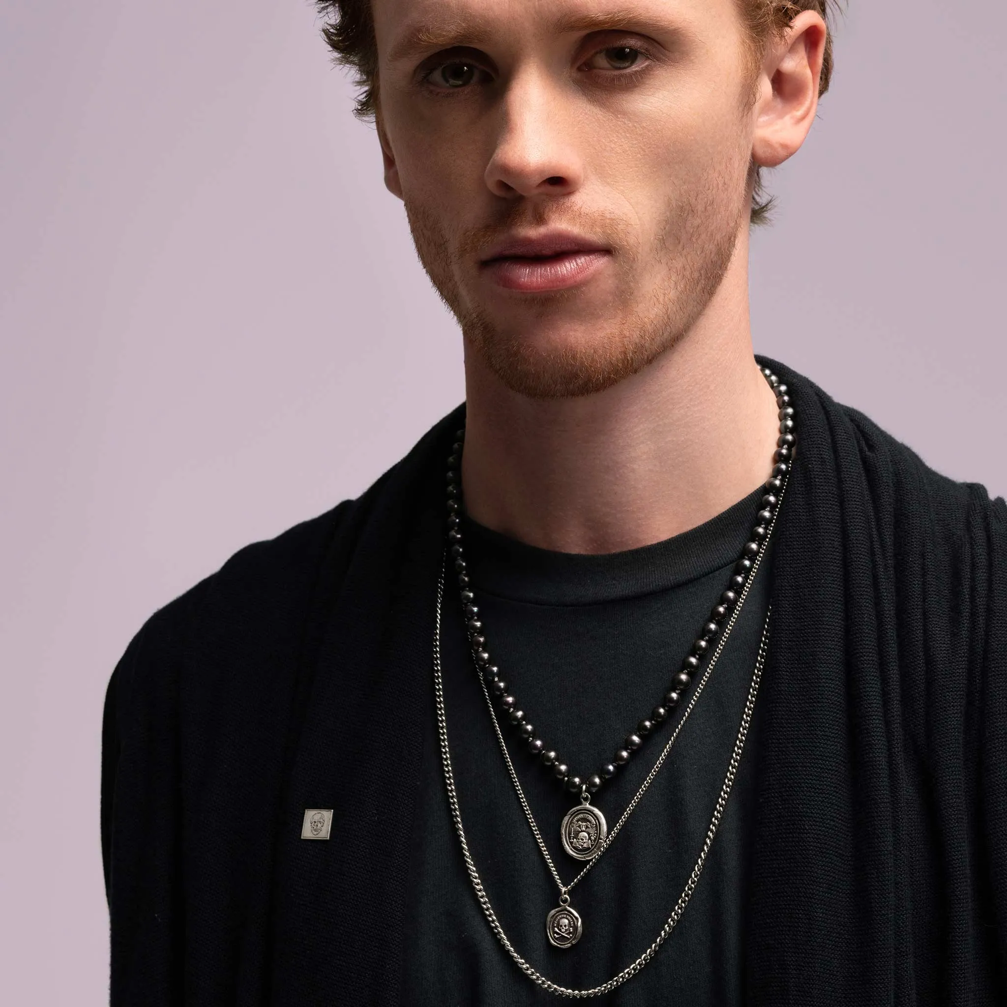 Memento Mori Freshwater Pearl Necklace - Peacock Black