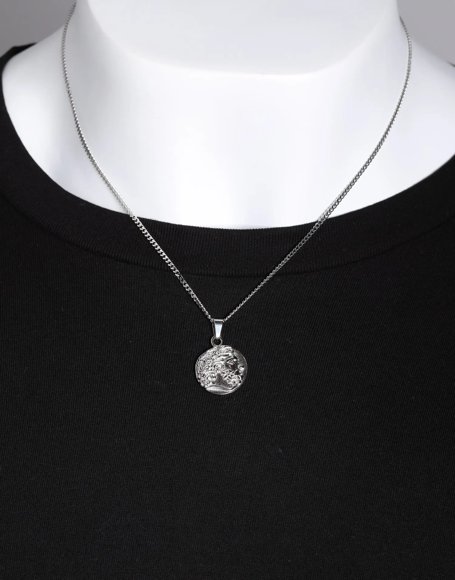 Midnight City Zeus Pendant & Chain Silver