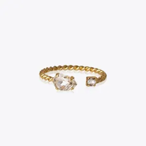 Nani Ring / Crystal Caroline Svedbom