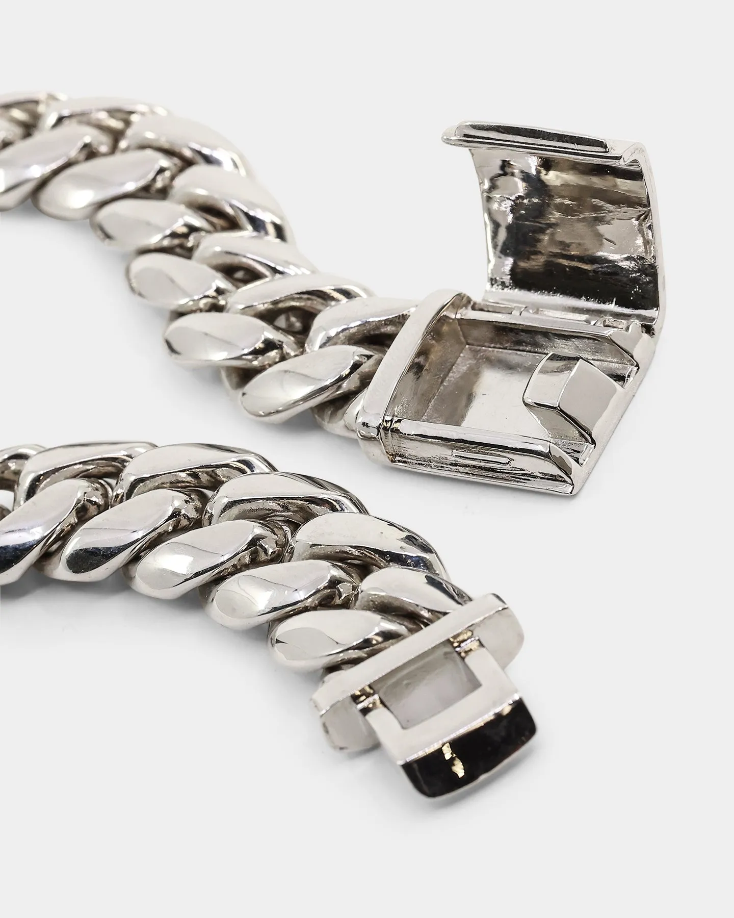 Saint Morta Iced Patch Cuban Necklace Iced White Gold