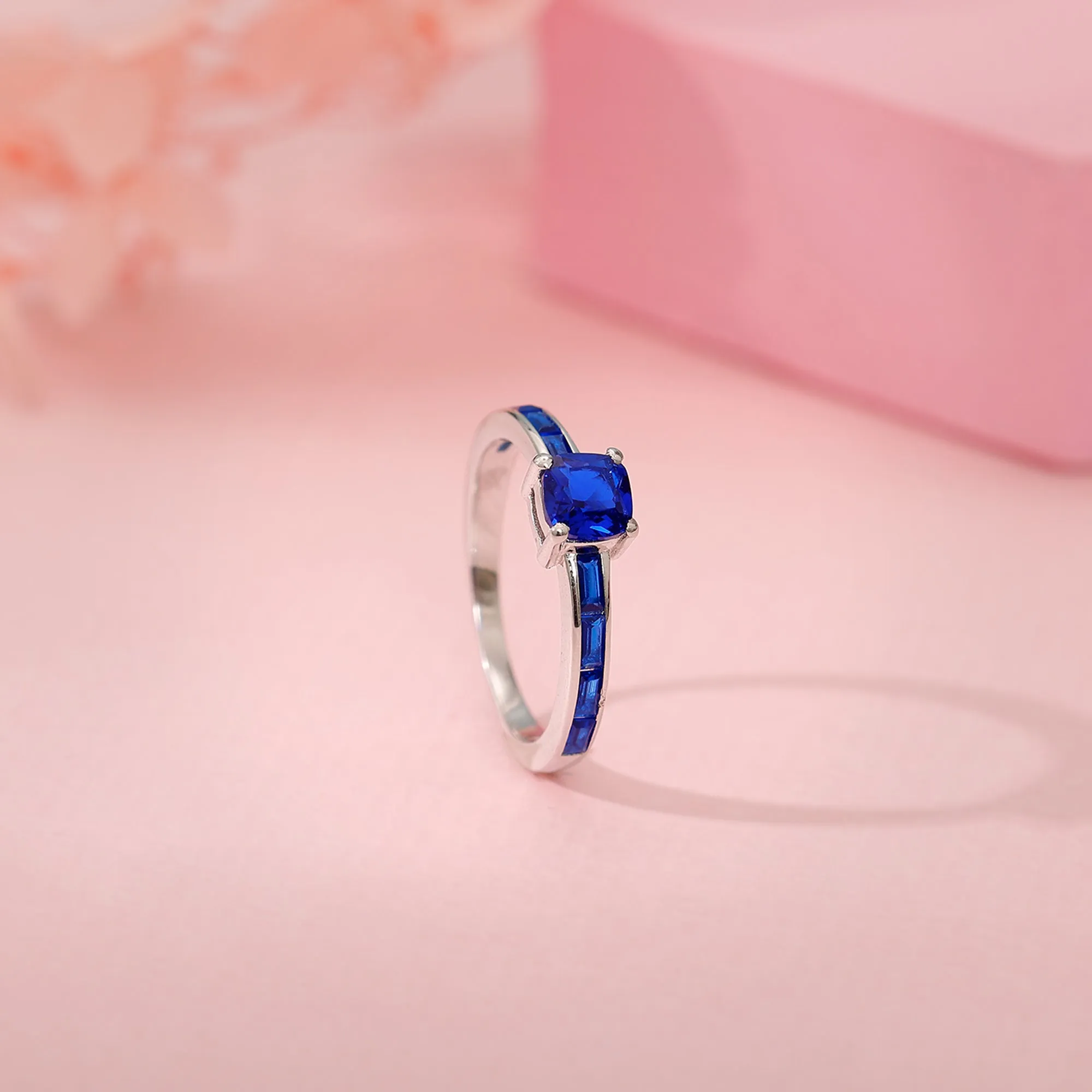 Silver Bluish Ring Giva