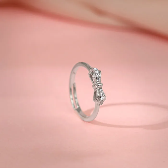 Silver Cute Bow Ring Giva