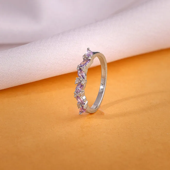 Silver Lueur Leaf Ring Giva