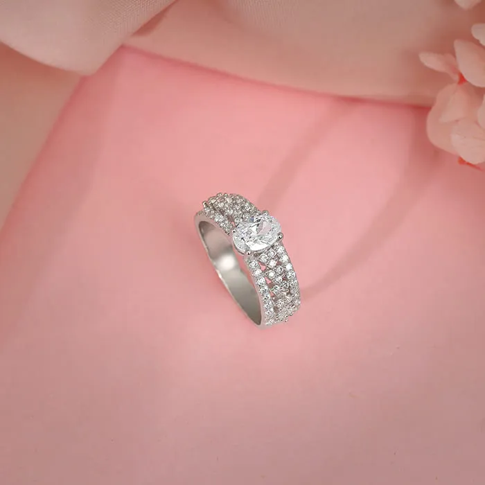 Silver Queen of Hearts Ring Giva