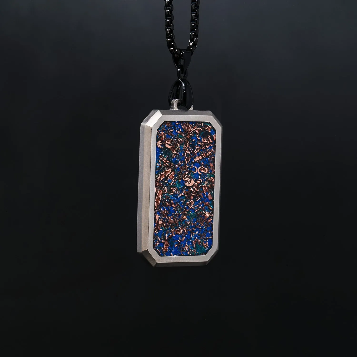 Sunken Artifact Glowstone Pendant