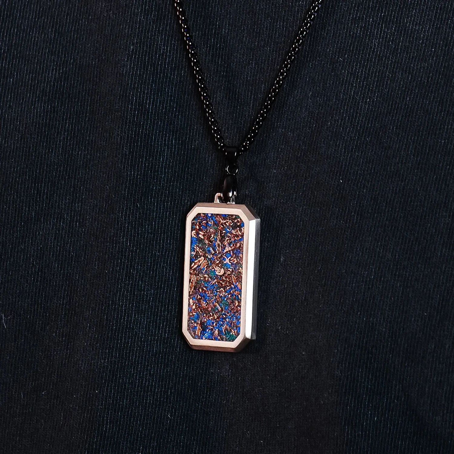 Sunken Artifact Glowstone Pendant