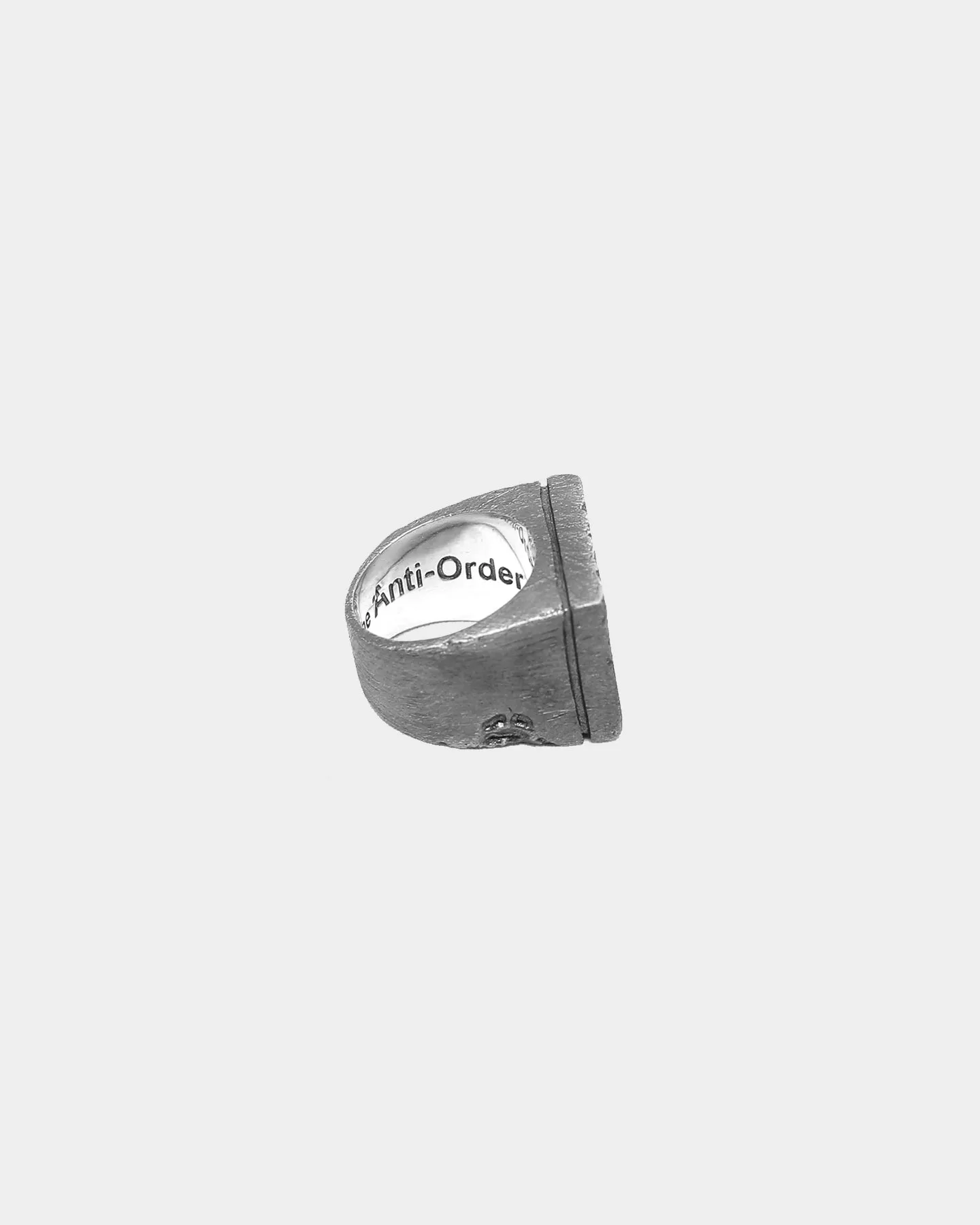 THE ANTI ORDER ANTI-LOGO RING BLACK OX