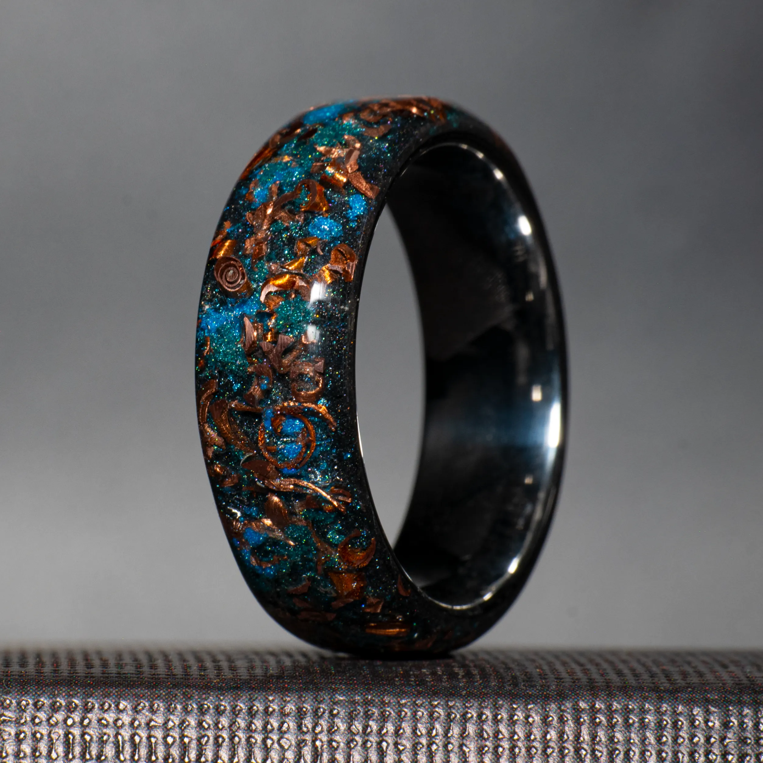 The Boundless Sunken Artifact Glowstone Ring