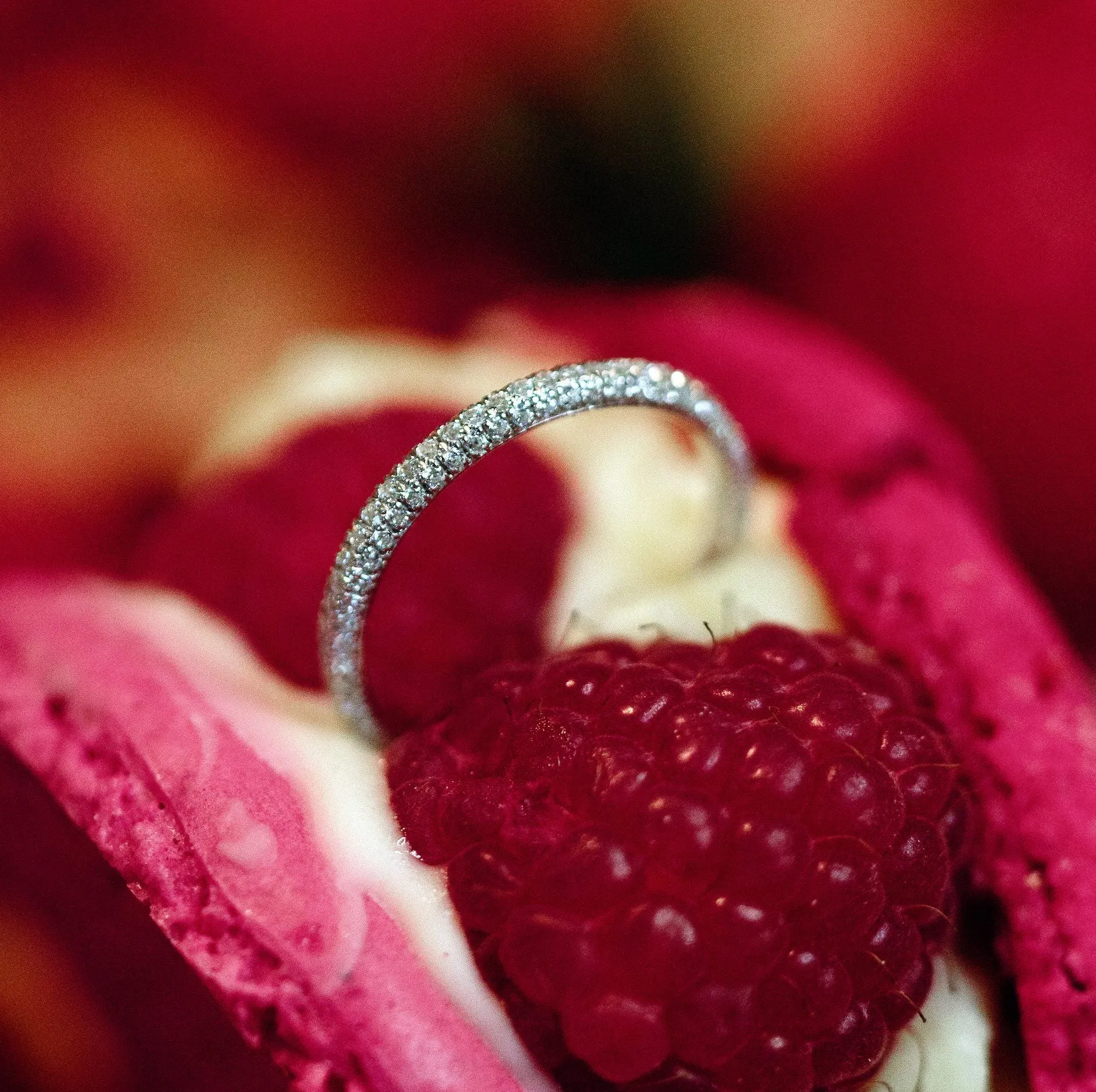 The Luxury - 18K Whitegold / 48