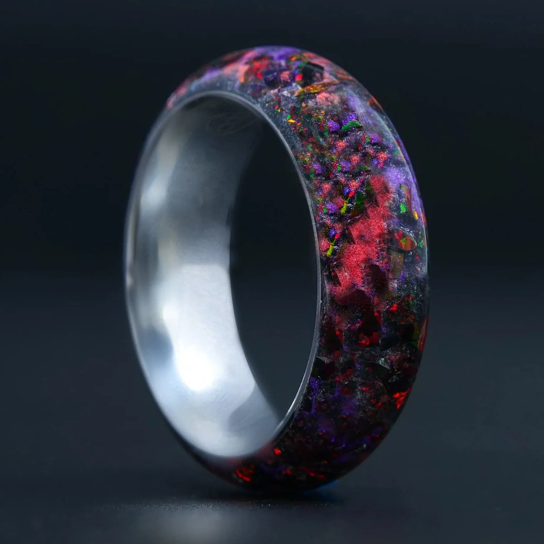 The Void | Boundless Tungsten Glowstone Ring