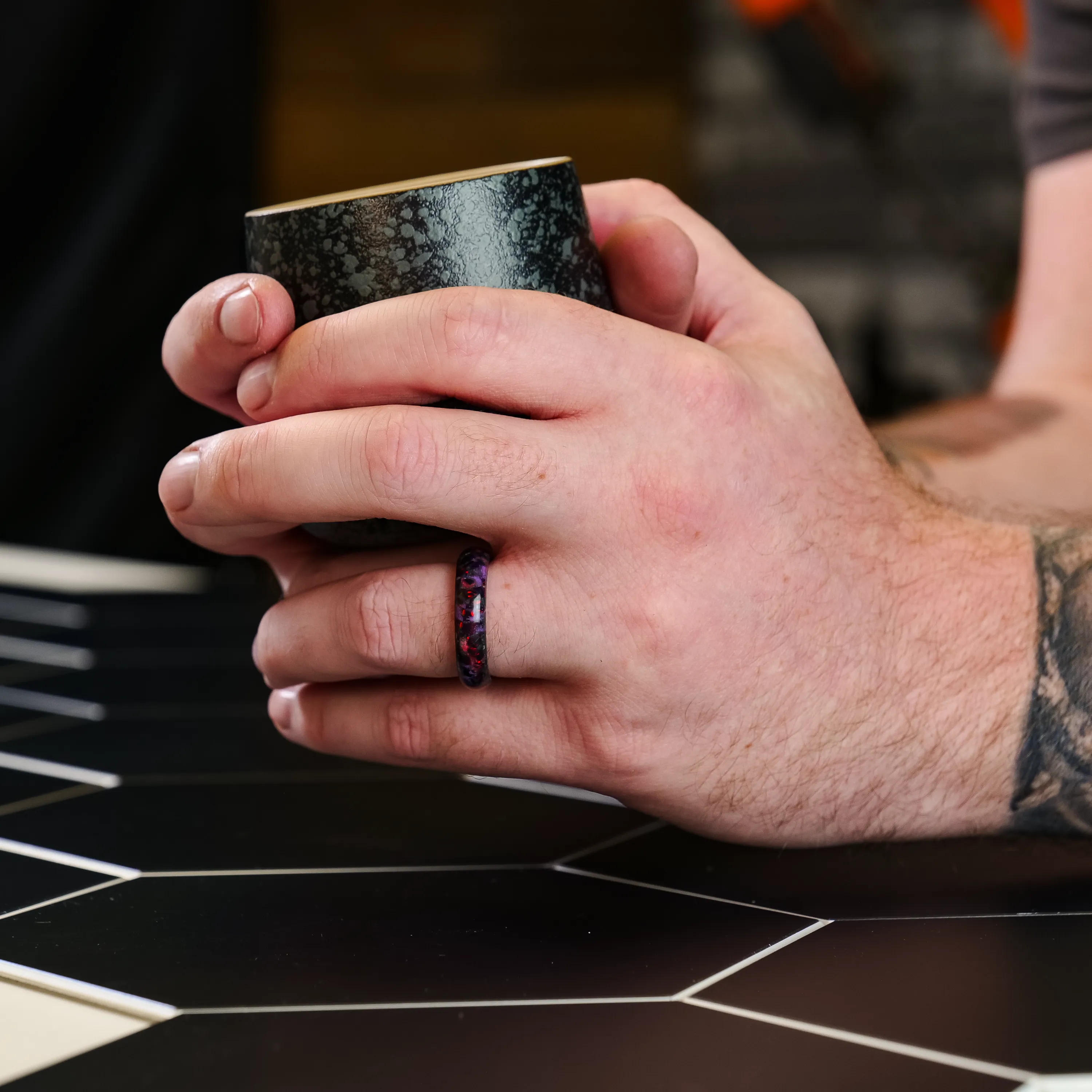 The Void | Boundless Tungsten Glowstone Ring