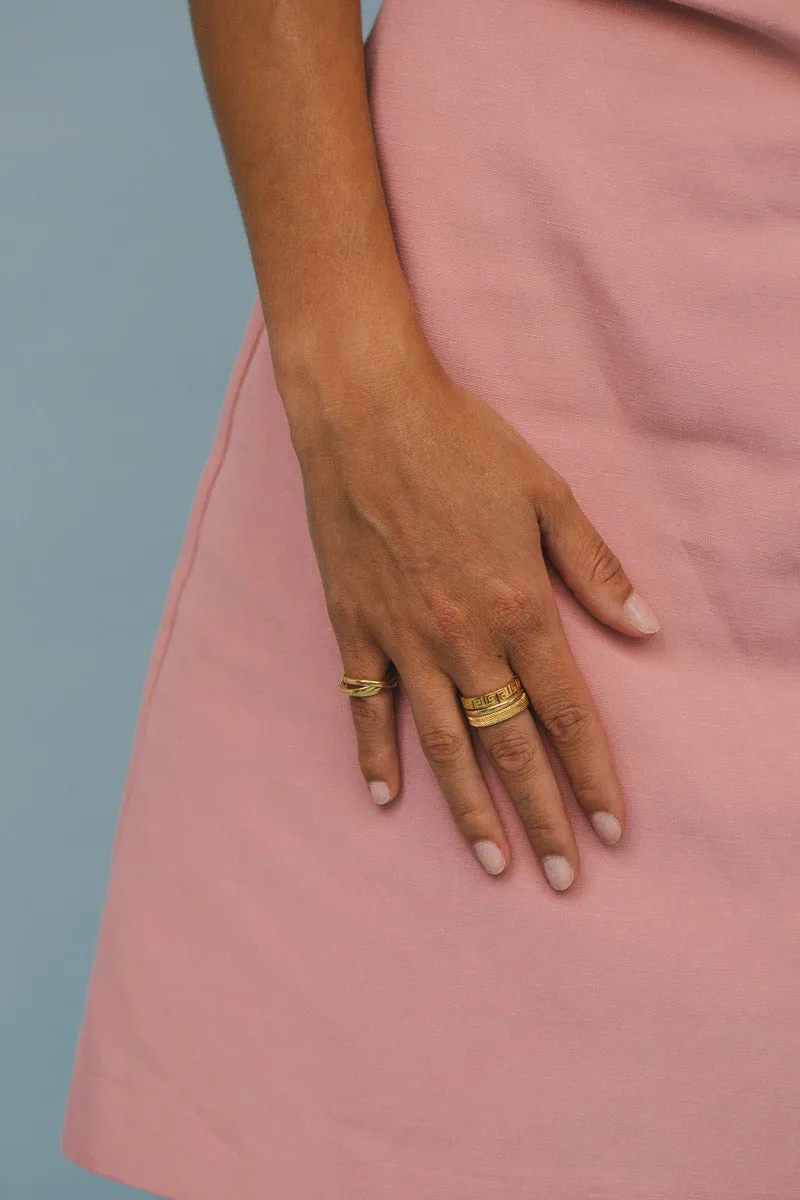 Trinity pinky ring gold plated Wildthings Collectables